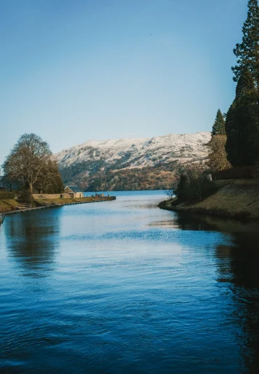 Lago-Ness-y-Highlands-scaled