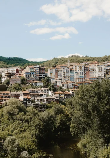 Veliko-Tarnovo_-scaled